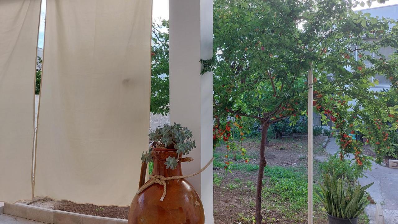 Jonia Appartamento Vacanze Vicino Al Mare Con Giardino Pulsano Kültér fotó